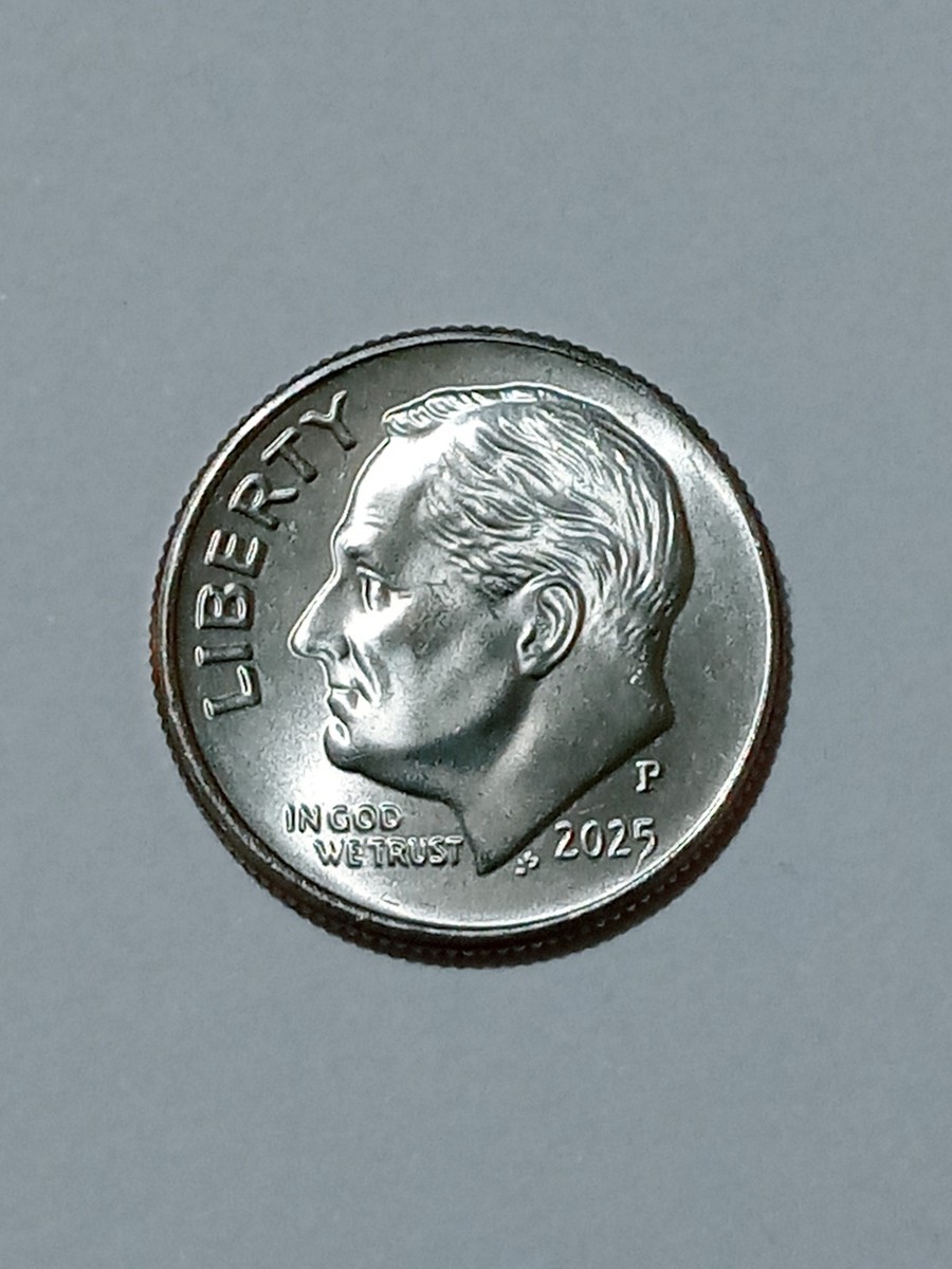2025 Roosevelt dime off-center strike error showing crescent blank area and shifted Roosevelt portrait design